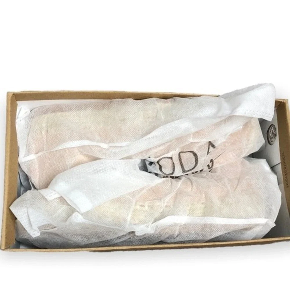 Fashion Nova Figure Me Out Nude Espadrilles